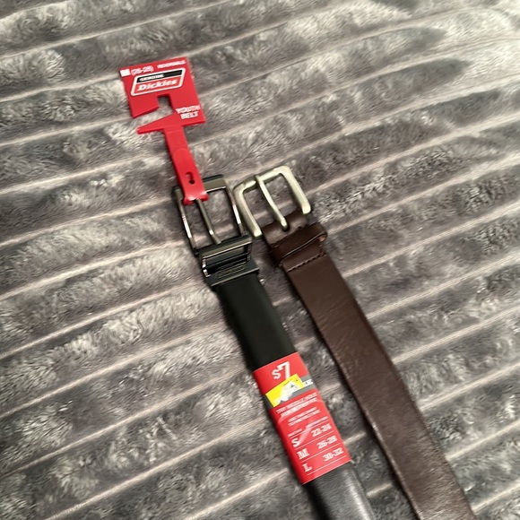 TWO BELTS-NEW REVERSIBLE DICKIES BELT BLACK/BROWN, OLD NAVY BROWN, SIZE: MEDIUM - Picture 2 of 6